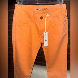 Women’s Skinny Jeans